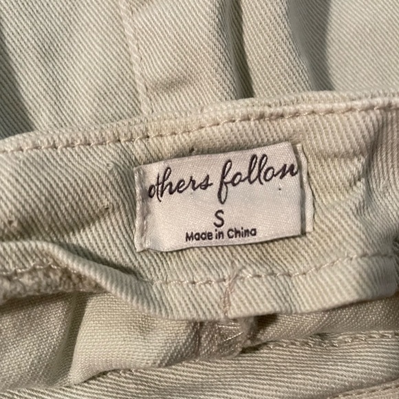 Tan Button down women’s skirt, size small - Picture 2 of 3